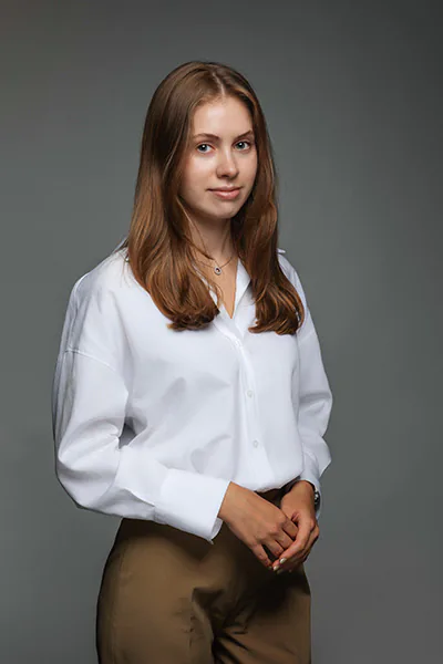 Julia Procyszyn — Specjalista ds. kadr
